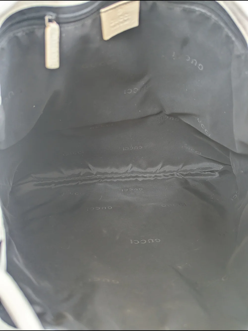 Gucci White Leather Drawstring Hobo with Front Zip